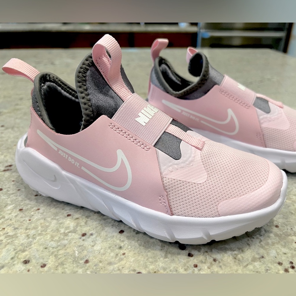 Nike Flex Runner 2 Kids Shoe | Size 2 | Pink | NWT